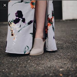 Target DV Cream Laser Cut Mules